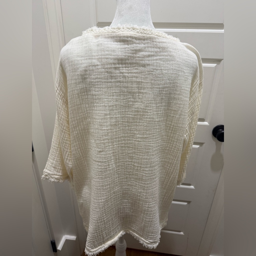 Eileen Fisher. Organic Cotton Gauze Fringe Blouse. Size Small. - Picture 3 of 11